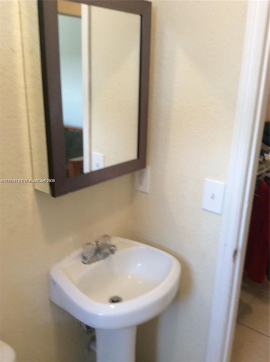 Vendido Recientemente: $129,999 (1 camas, 1 baños, 465 Pies cuadrados)