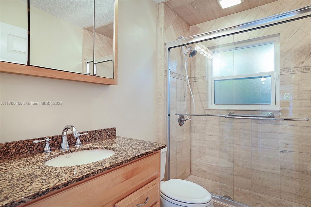 Recently Sold: $875,000 (4 beds, 2 baths, 2206 Square Feet)