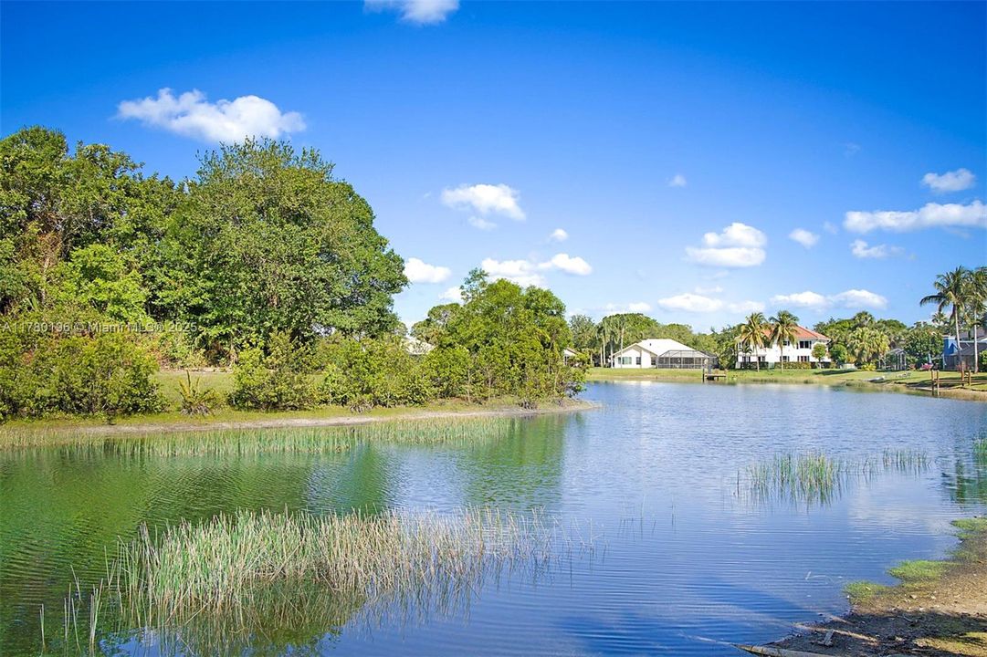 Recently Sold: $875,000 (4 beds, 2 baths, 2206 Square Feet)