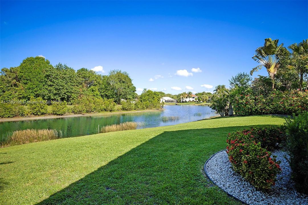 Recently Sold: $875,000 (4 beds, 2 baths, 2206 Square Feet)