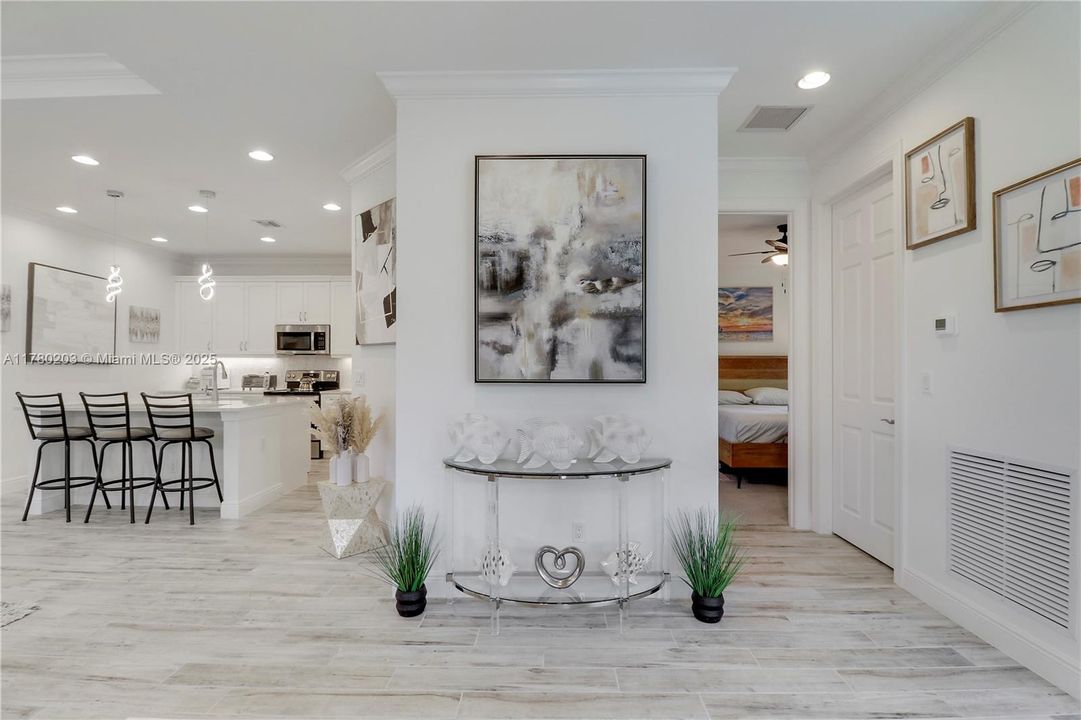 最近售出: $369,999 (2 贝兹, 2 浴室, 1620 平方英尺)