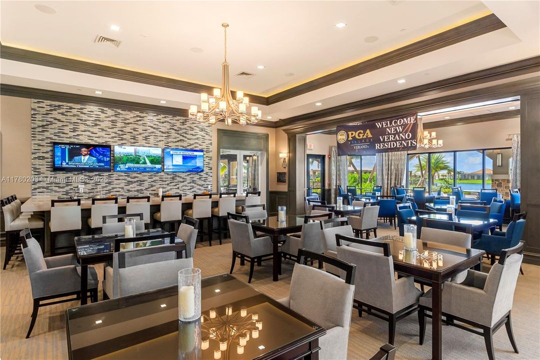 最近售出: $369,999 (2 贝兹, 2 浴室, 1620 平方英尺)