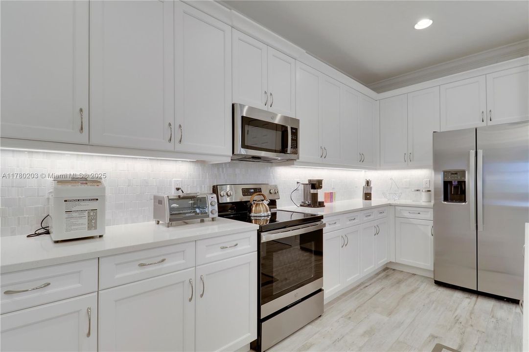 最近售出: $369,999 (2 贝兹, 2 浴室, 1620 平方英尺)