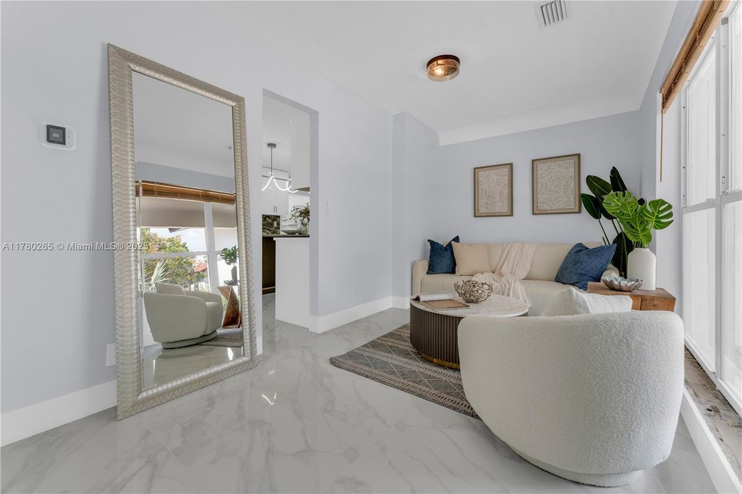 Recently Sold: $1,295,000 (4 beds, 3 baths, 2795 Square Feet)