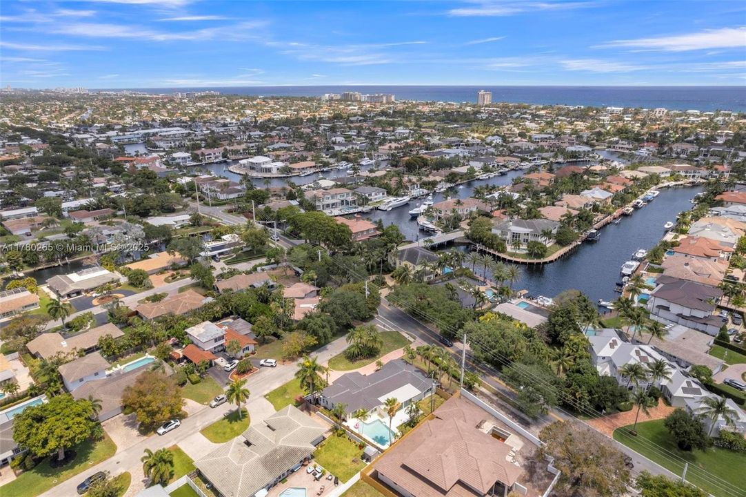 Recently Sold: $1,295,000 (4 beds, 3 baths, 2795 Square Feet)