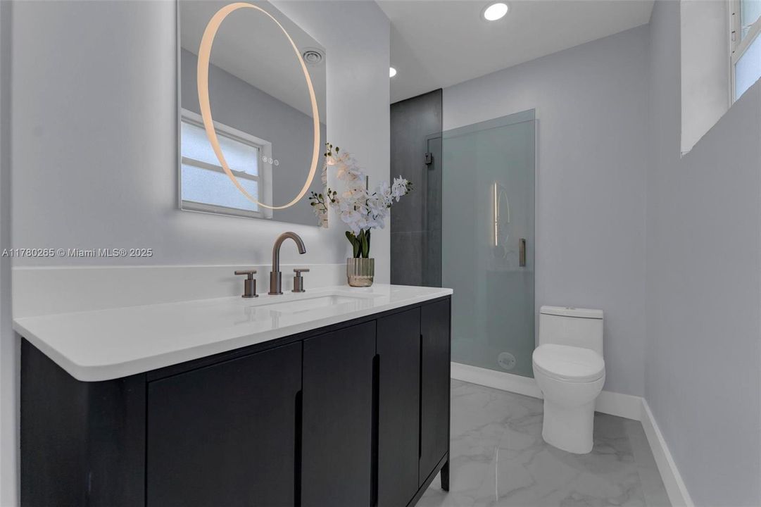 Recently Sold: $1,295,000 (4 beds, 3 baths, 2795 Square Feet)