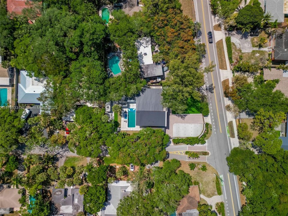 For Sale: $4,849,900 (6 beds, 6 baths, 0 Square Feet)