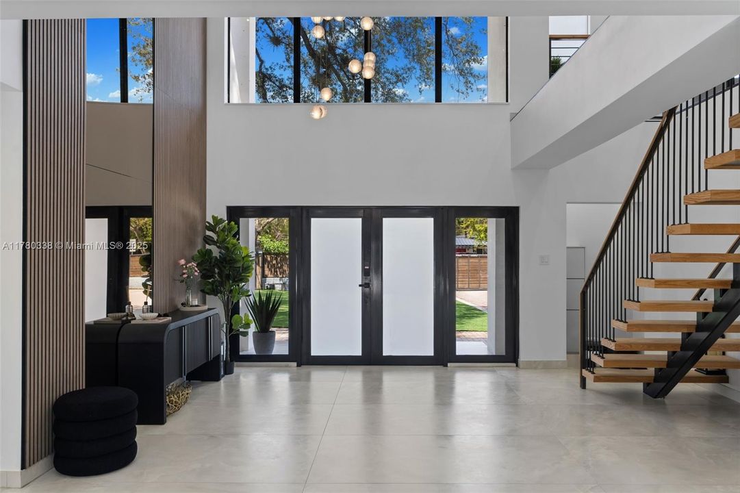 For Sale: $4,849,900 (6 beds, 6 baths, 0 Square Feet)