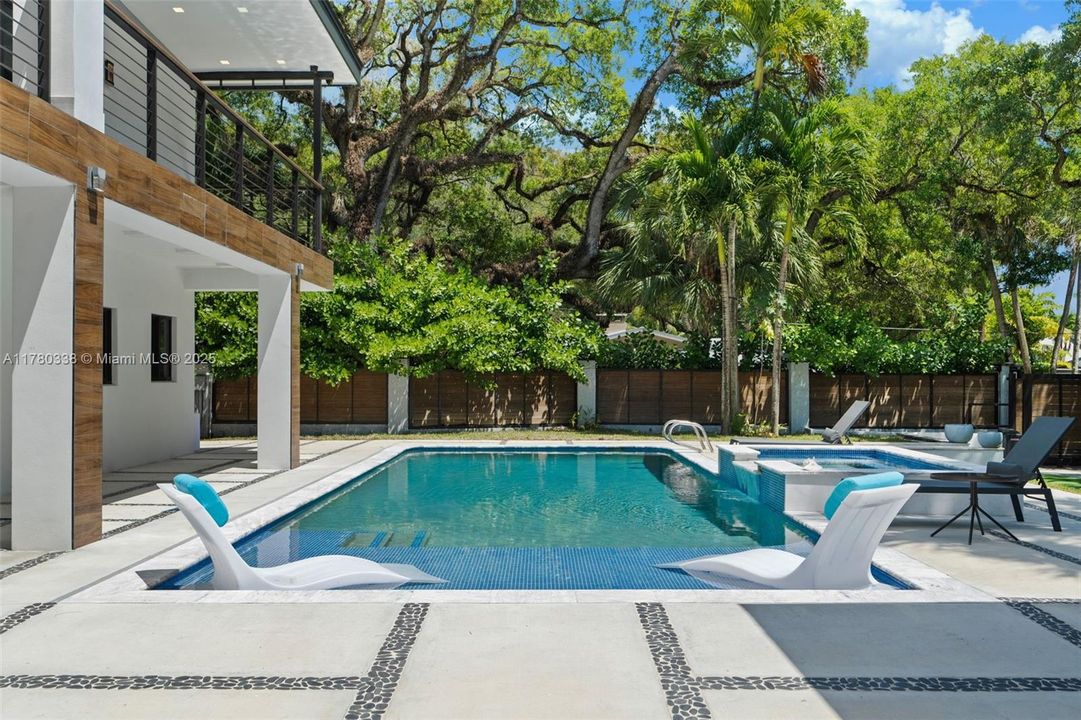For Sale: $4,849,900 (6 beds, 6 baths, 0 Square Feet)