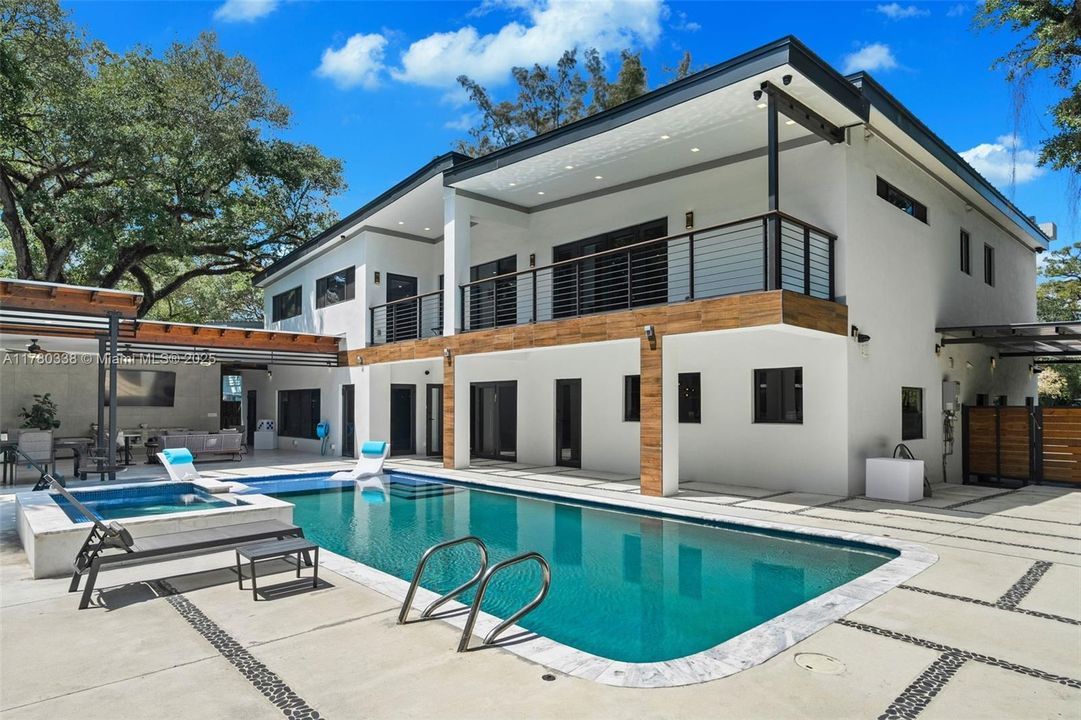For Sale: $4,849,900 (6 beds, 6 baths, 0 Square Feet)