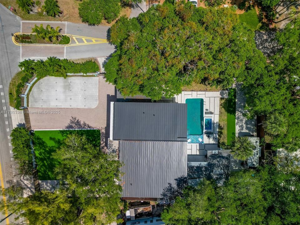 For Sale: $4,849,900 (6 beds, 6 baths, 0 Square Feet)