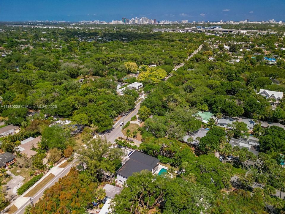 For Sale: $4,849,900 (6 beds, 6 baths, 0 Square Feet)