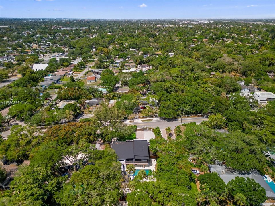 For Sale: $4,849,900 (6 beds, 6 baths, 0 Square Feet)