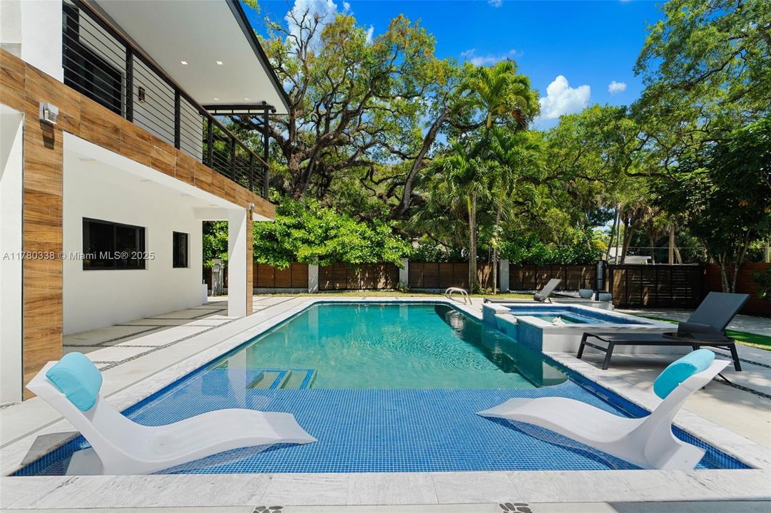 For Sale: $4,849,900 (6 beds, 6 baths, 0 Square Feet)