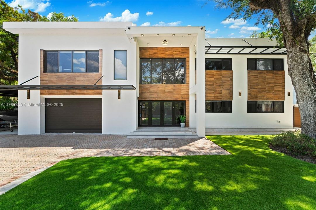 For Sale: $4,849,900 (6 beds, 6 baths, 0 Square Feet)