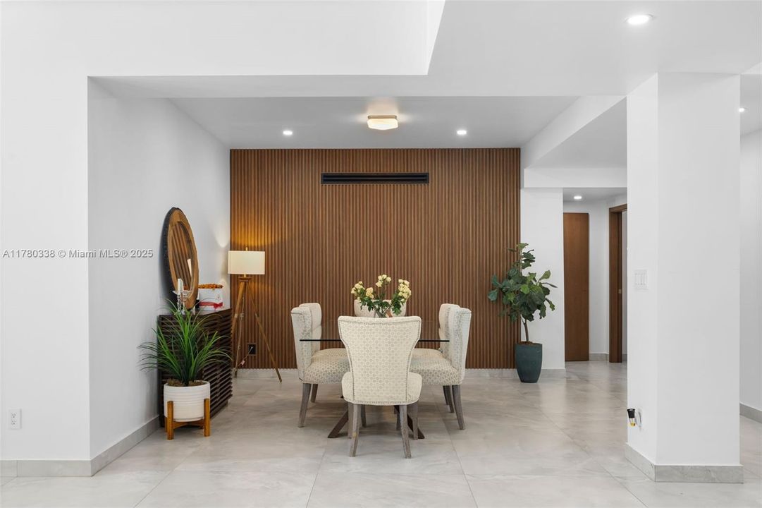 For Sale: $4,849,900 (6 beds, 6 baths, 0 Square Feet)