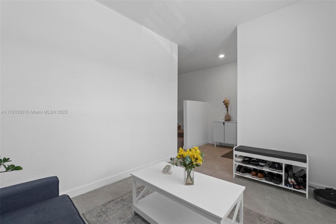 For Sale: $533,990 (3 beds, 2 baths, 1545 Square Feet)