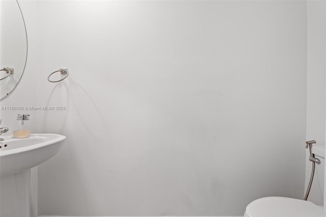 For Sale: $533,990 (3 beds, 2 baths, 1545 Square Feet)