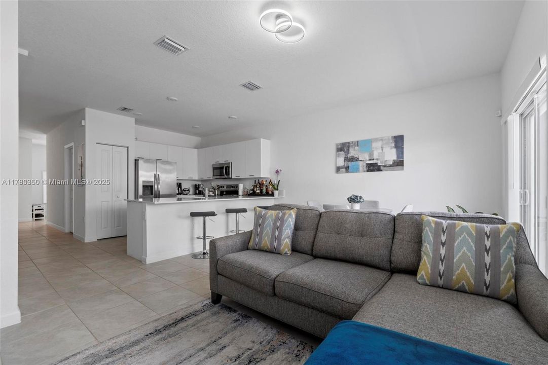 For Sale: $533,990 (3 beds, 2 baths, 1545 Square Feet)