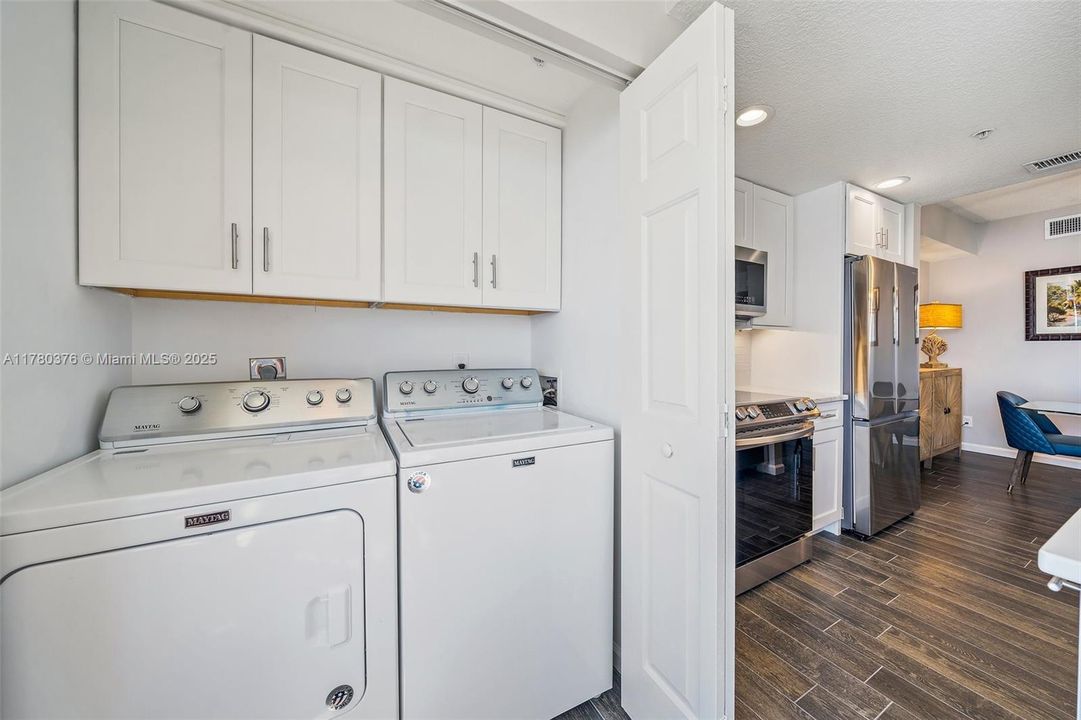 For Rent: $4,000 (2 beds, 2 baths, 1204 Square Feet)