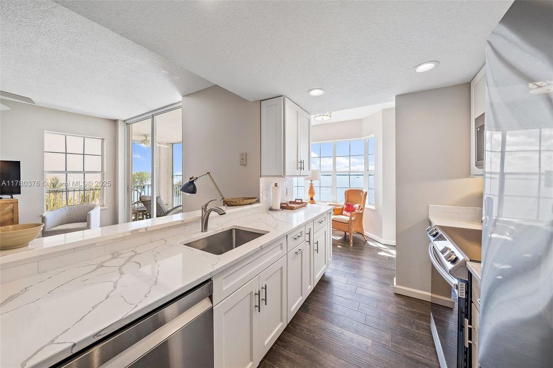 For Rent: $4,000 (2 beds, 2 baths, 1204 Square Feet)