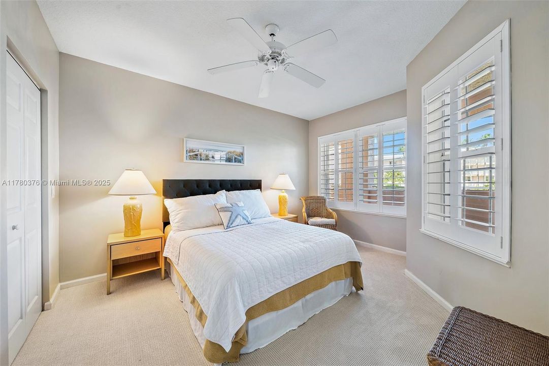 For Rent: $4,000 (2 beds, 2 baths, 1204 Square Feet)