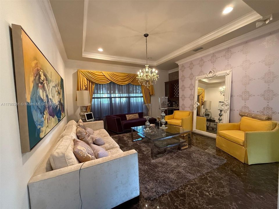 Recently Sold: $1,495,000 (5 beds, 5 baths, 4110 Square Feet)