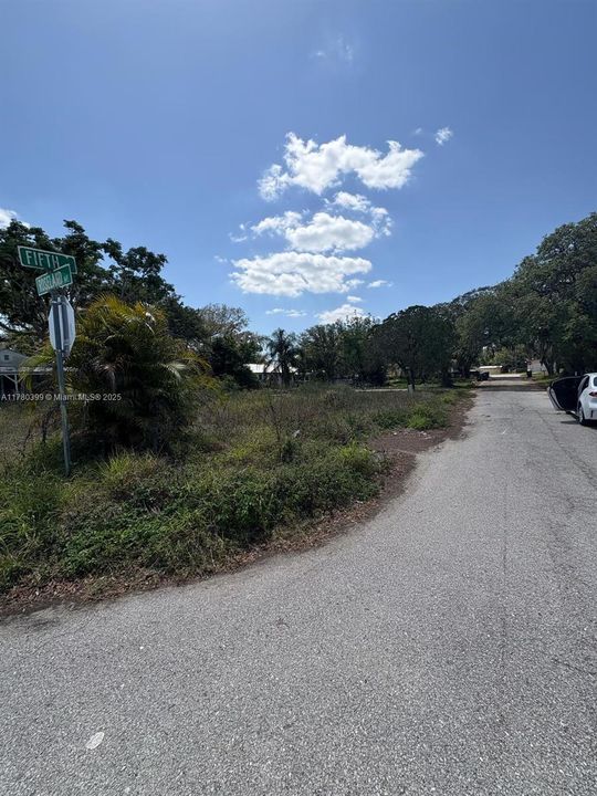 Recently Sold: $12,000 (0.10 acres)