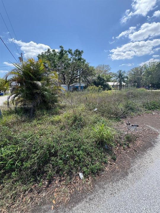 Recently Sold: $12,000 (0.10 acres)