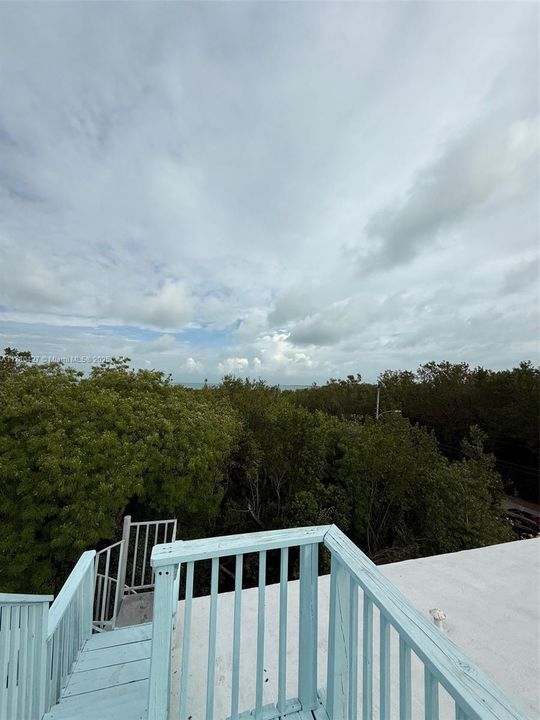 最近售出: $850,000 (3 贝兹, 3 浴室, 0 平方英尺)