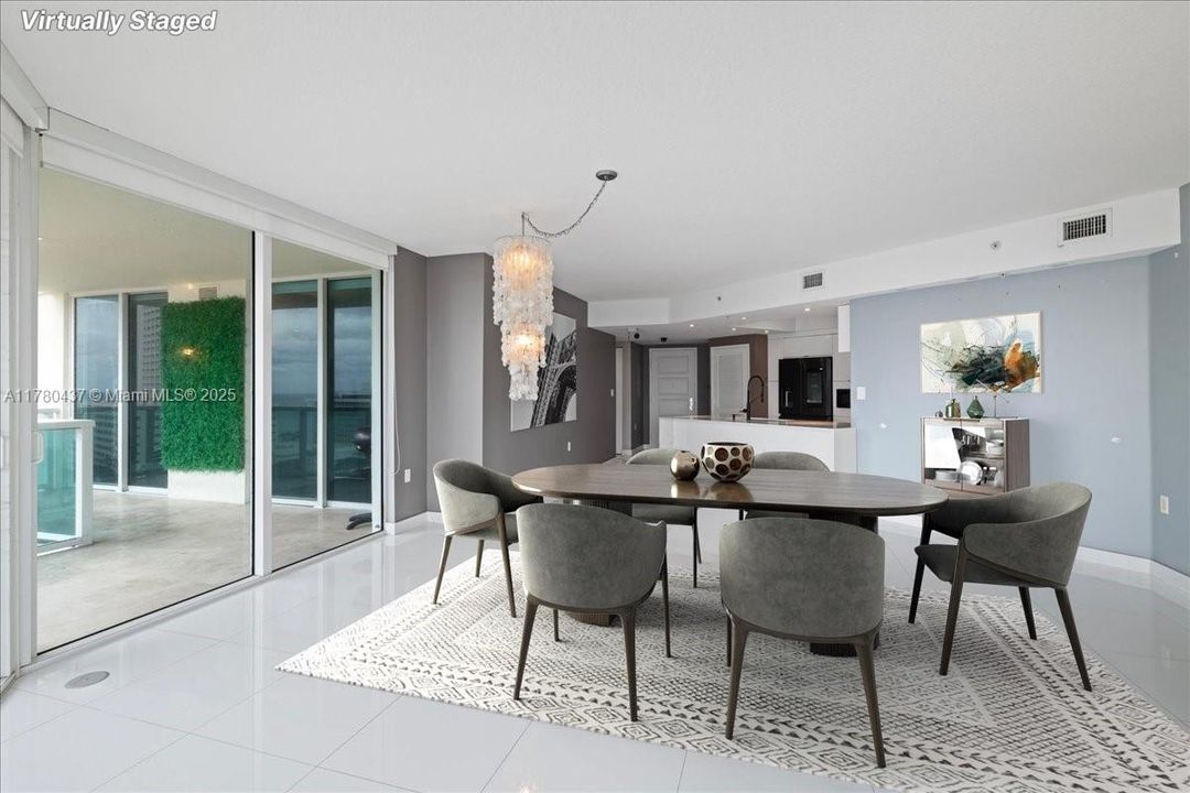 待售: $870,000 (3 贝兹, 2 浴室, 1615 平方英尺)