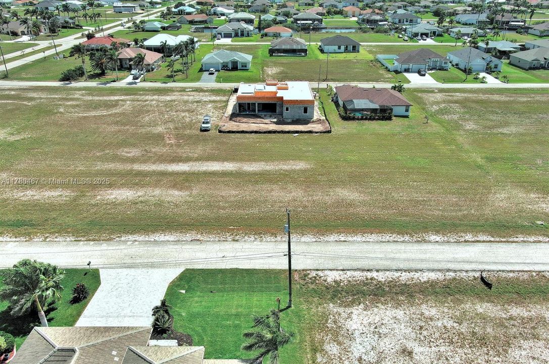 En Venta: $85,000 (0.24 acres)