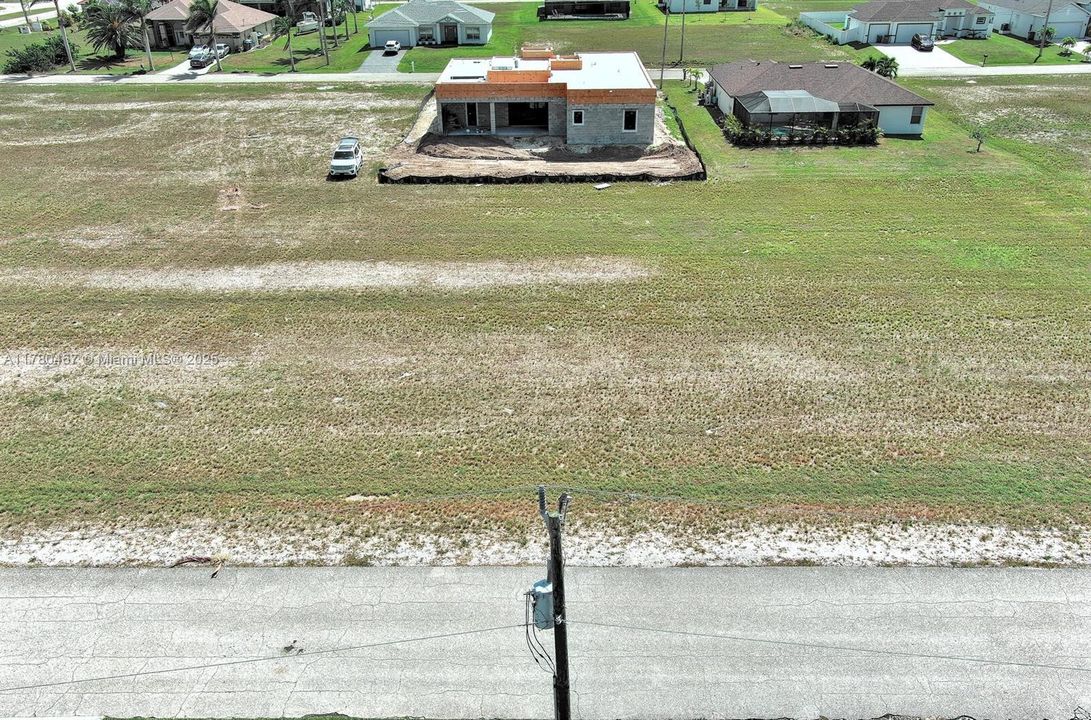 En Venta: $85,000 (0.24 acres)