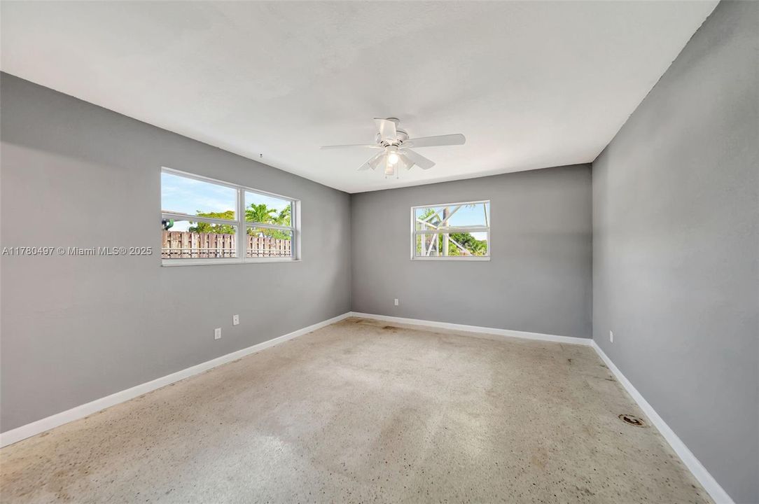 Recently Sold: $685,000 (4 beds, 2 baths, 1840 Square Feet)