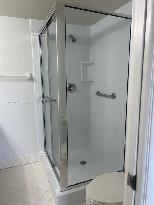 Recently Sold: $105,000 (2 beds, 2 baths, 880 Square Feet)