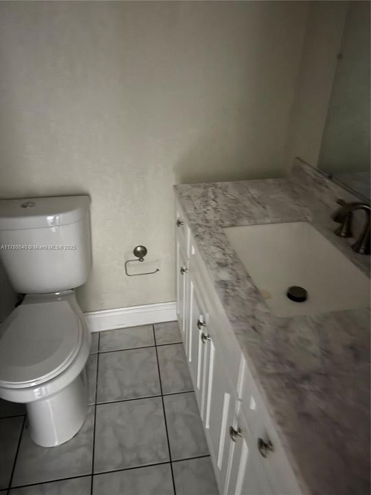 Недавно арендовано: $1,800 (2 спален, 2 ванн, 875 Квадратных фут)