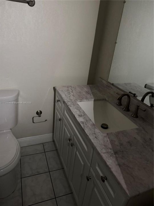 Недавно арендовано: $1,800 (2 спален, 2 ванн, 875 Квадратных фут)