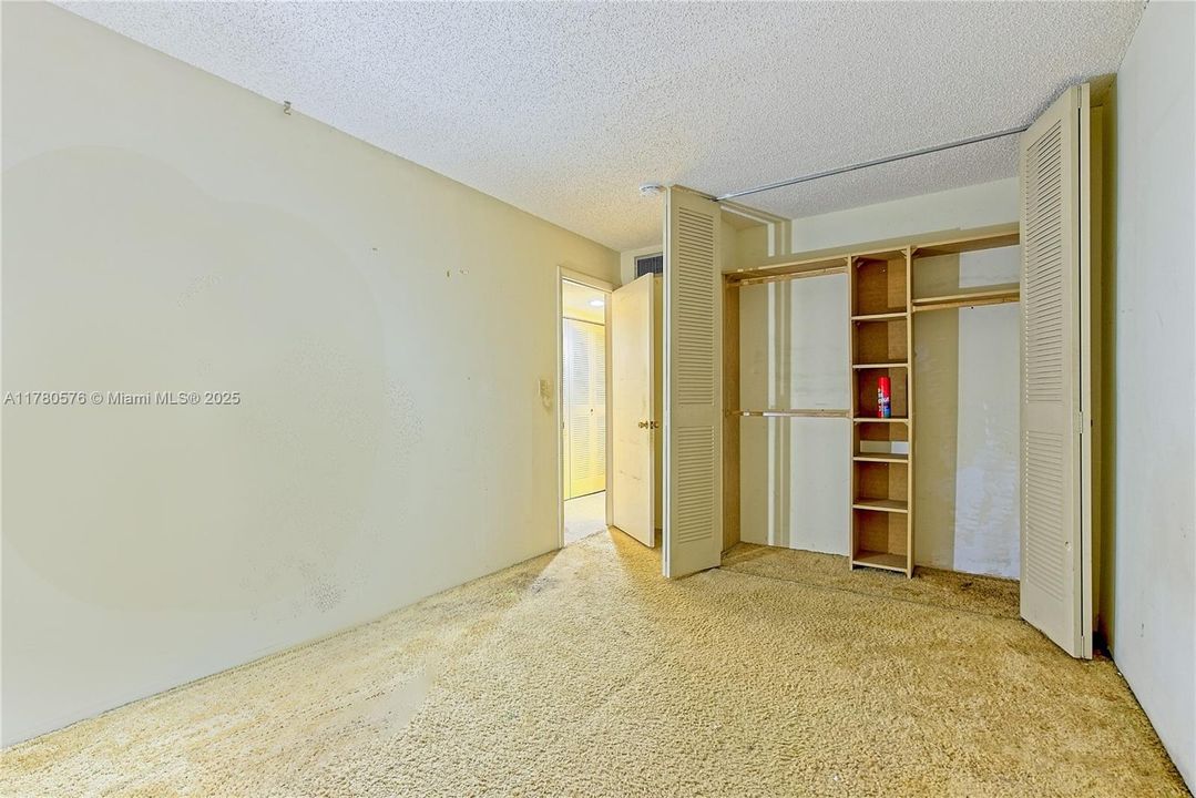 最近售出: $399,000 (3 贝兹, 2 浴室, 1662 平方英尺)