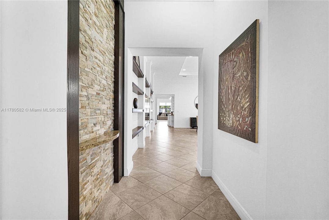 Vendido Recientemente: $1,395,000 (4 camas, 3 baños, 3076 Pies cuadrados)