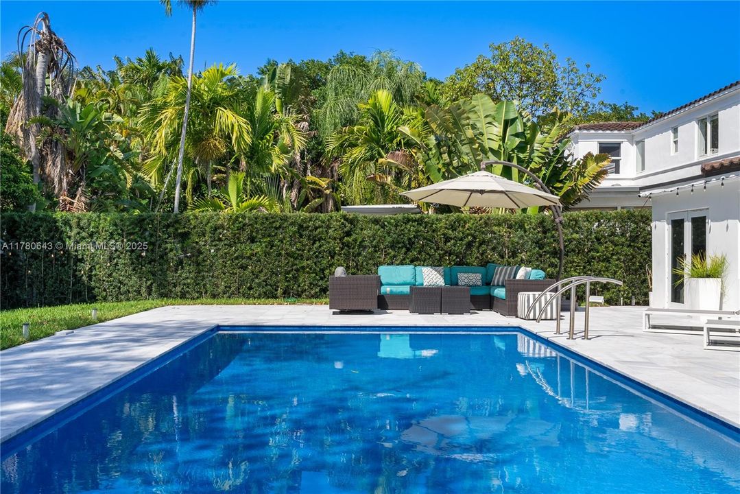 For Sale: $3,190,000 (4 beds, 4 baths, 2982 Square Feet)