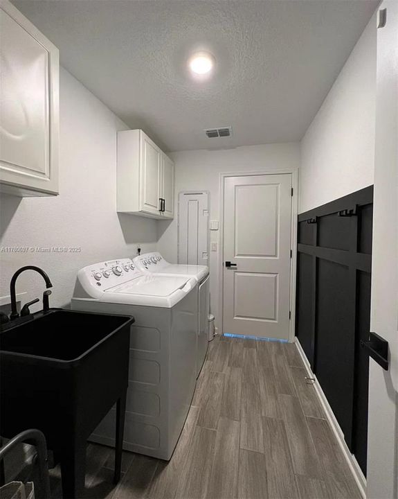 Недавно арендовано: $2,200 (3 спален, 2 ванн, 0 Квадратных фут)