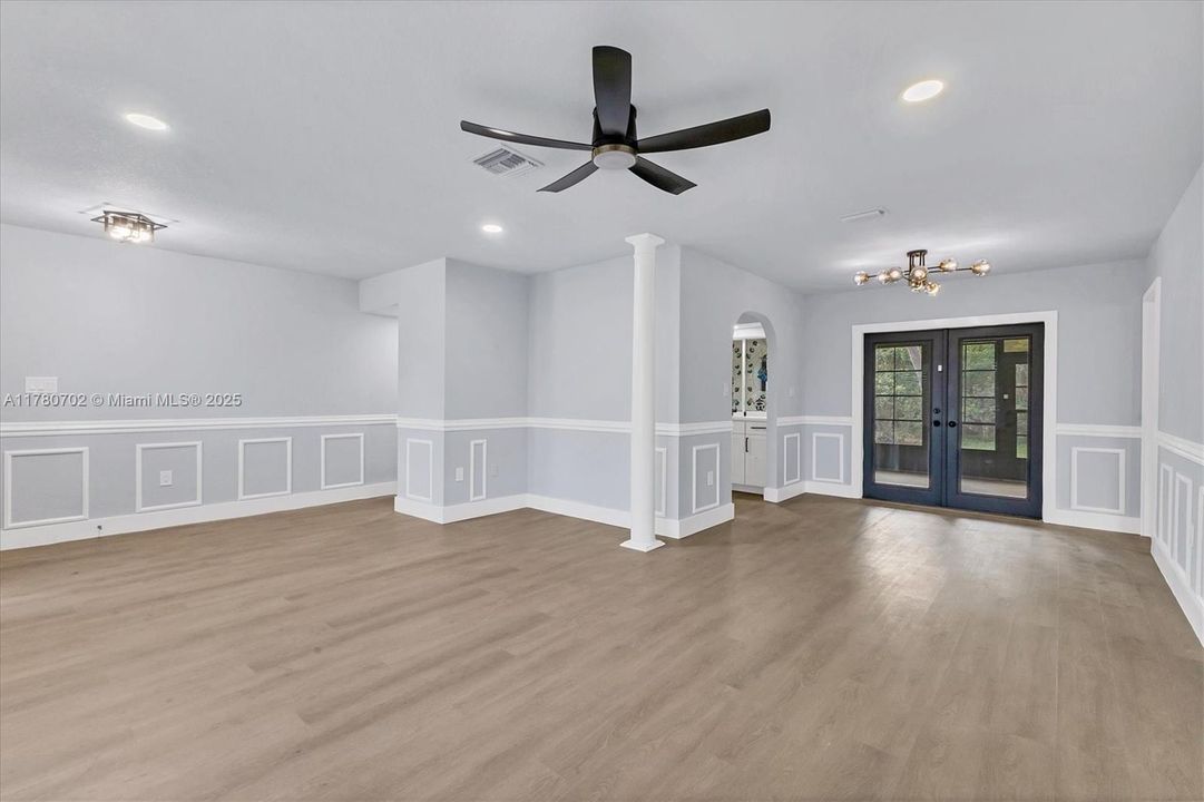 Recently Sold: $269,900 (3 beds, 2 baths, 1401 Square Feet)