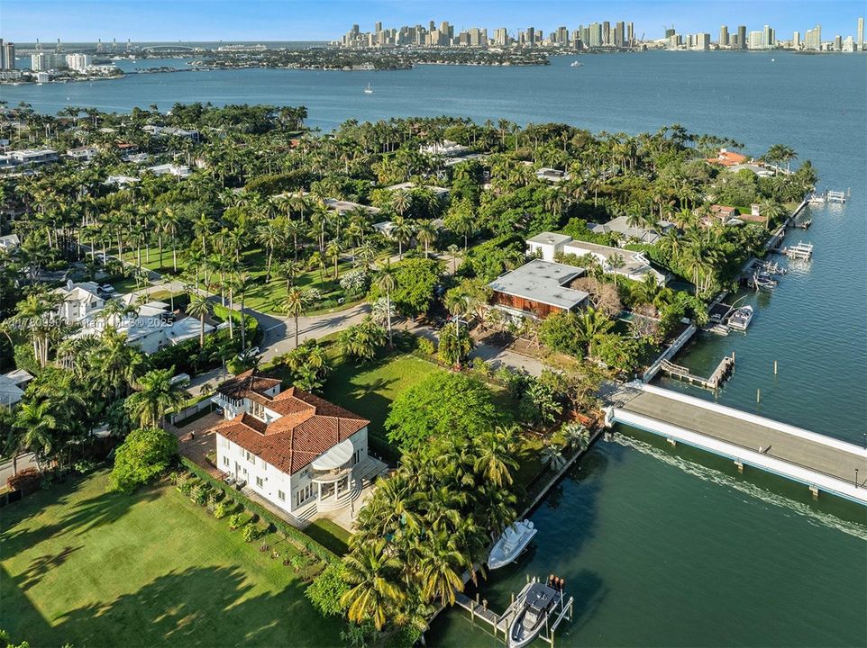 待售: $16,500,000 (0.46 acres)