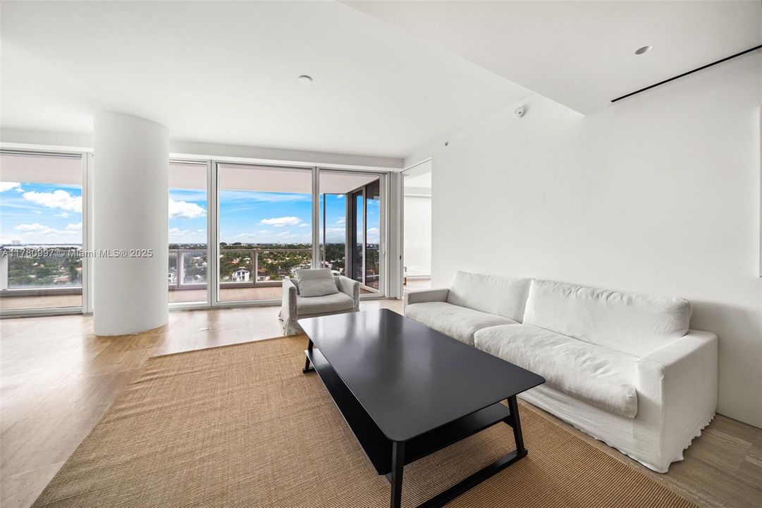 En Venta: $4,995,000 (1 camas, 1 baños, 1845 Pies cuadrados)