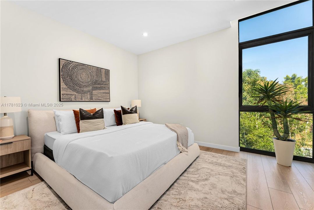 En Venta: $1,347,000 (3 camas, 3 baños, 2306 Pies cuadrados)