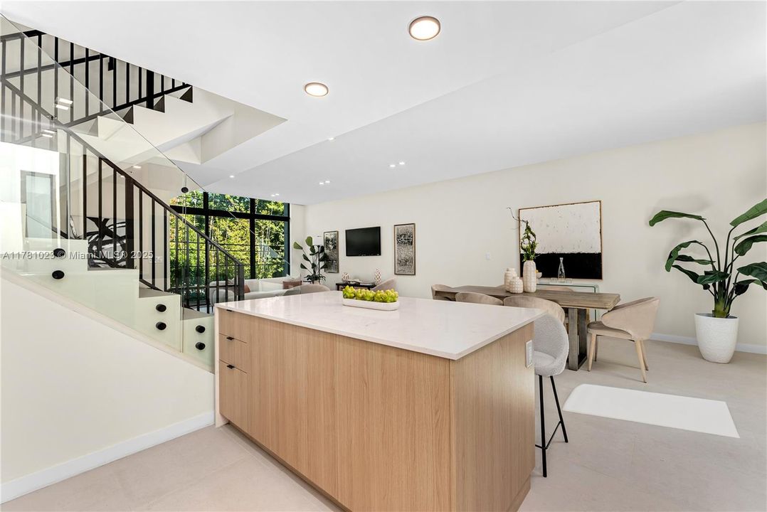 En Venta: $1,347,000 (3 camas, 3 baños, 2306 Pies cuadrados)