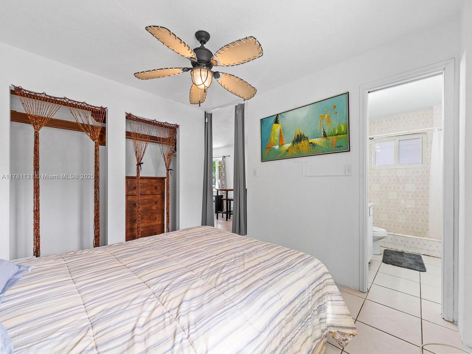 Recently Rented: $2,000 (1 beds, 1 baths, 550 Square Feet)