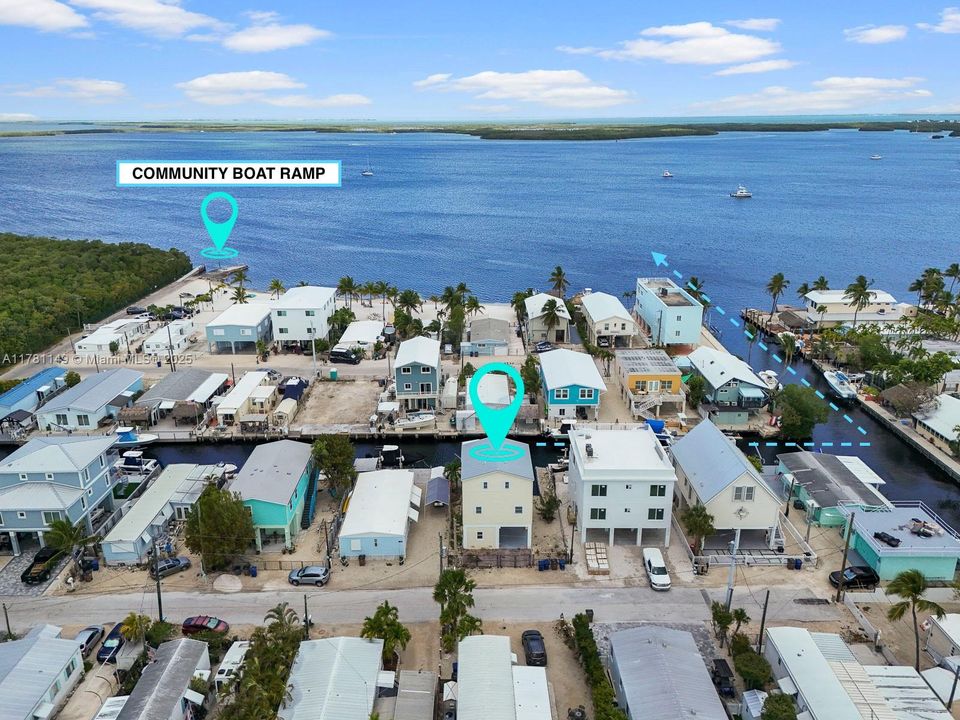 Recently Rented: $4,500 (3 beds, 3 baths, 1456 Square Feet)