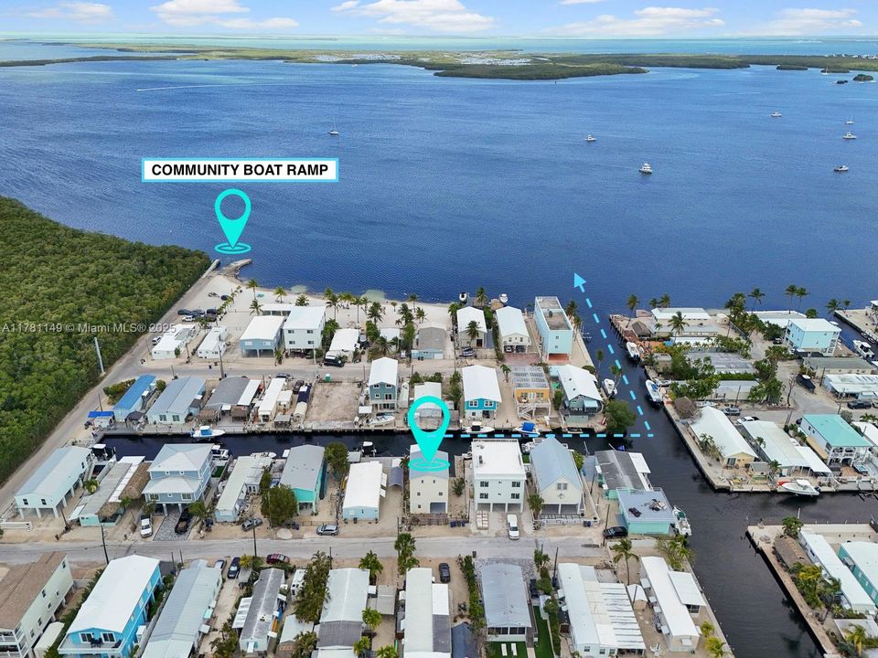 Recently Rented: $4,500 (3 beds, 3 baths, 1456 Square Feet)