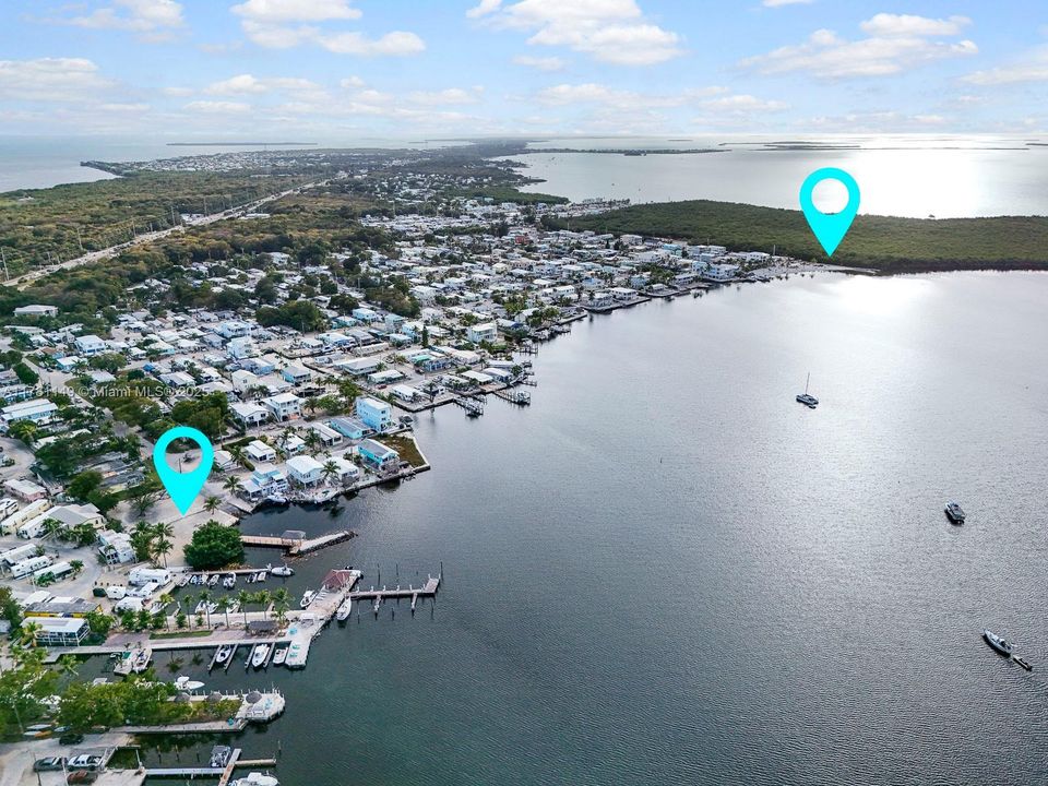 Recently Rented: $4,500 (3 beds, 3 baths, 1456 Square Feet)